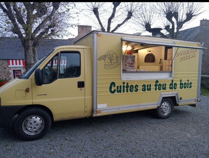 Dorenzo pizzas ( commerce ambulant) · Photos 12